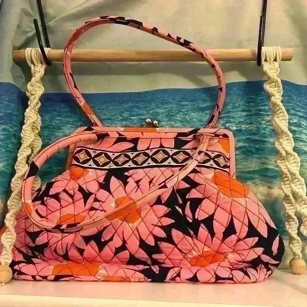 Vera Bradley Alice Loves Me Pink Floral Shoulder Bag With Kiss Lock